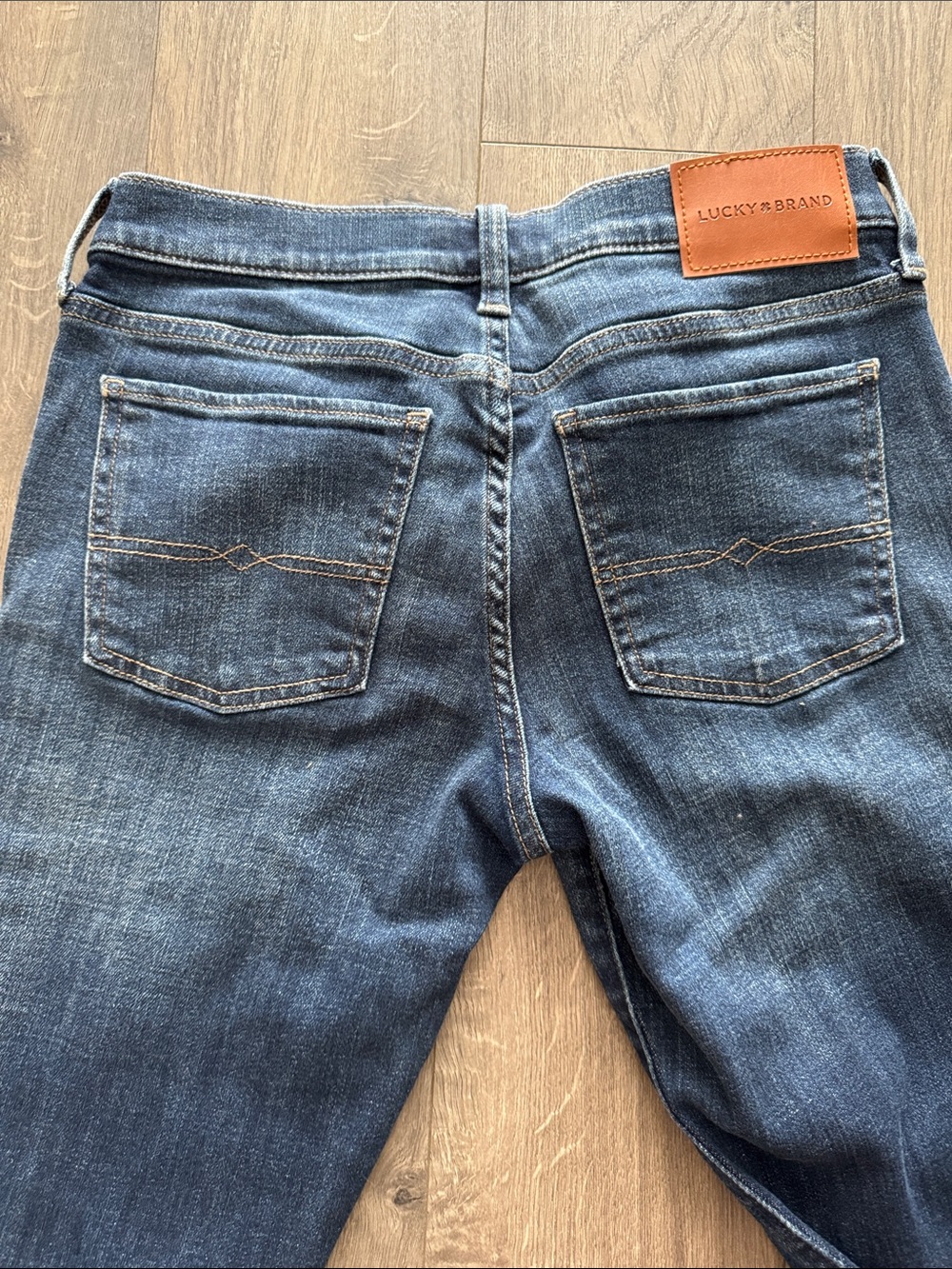Lucky Brand Men's Medium Blue Straight Jeans